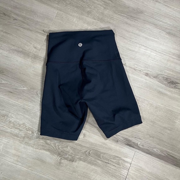 Lululemon Wunder Train High-Rise Short 6" - Picture 2 of 6